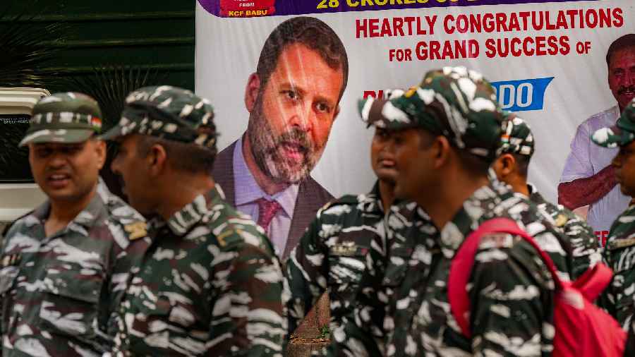 Delhi Police met Rahul Gandhi to discharge its lawful duties: BJP