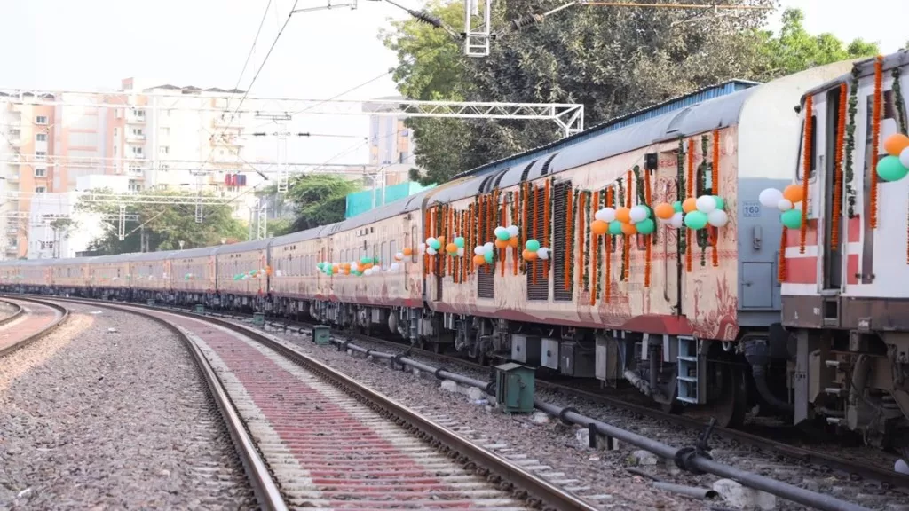 Railways to launch Puri-Gangasagar Divya Kashi Yatra on April 28