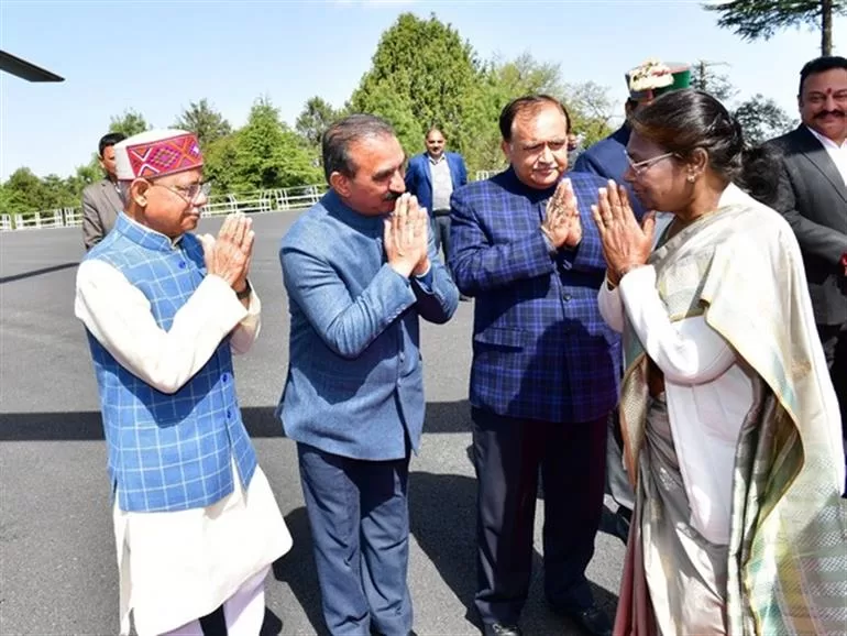 President Murmu given warm send-off in Himachal