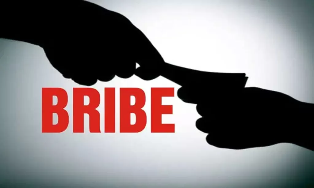 Health ministry bureaucrat arrested for accepting Rs 1.5 lakh bribe