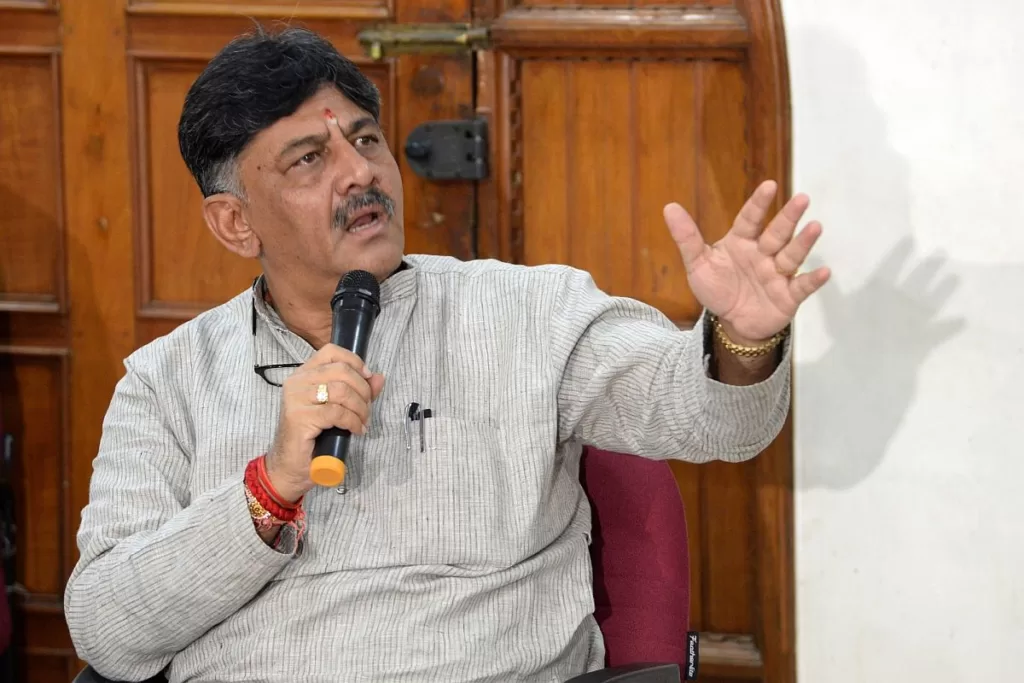 Karnataka: D K Shivakumar's supporters greet Congress leader on his birthday