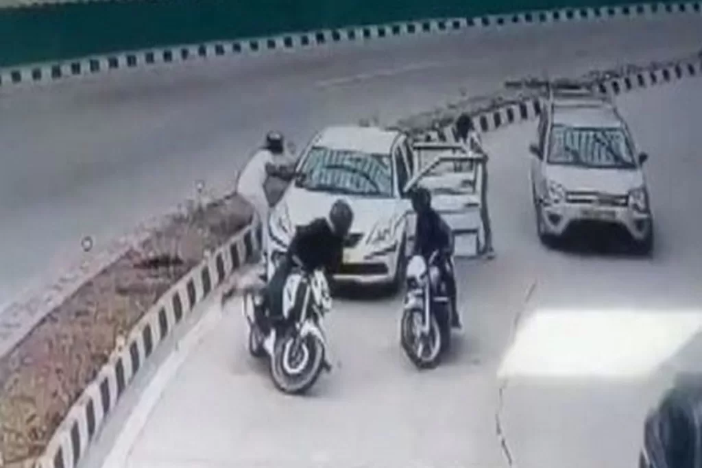 Delhi: 5 people arrested in Pragati Maidan tunnel robbery case