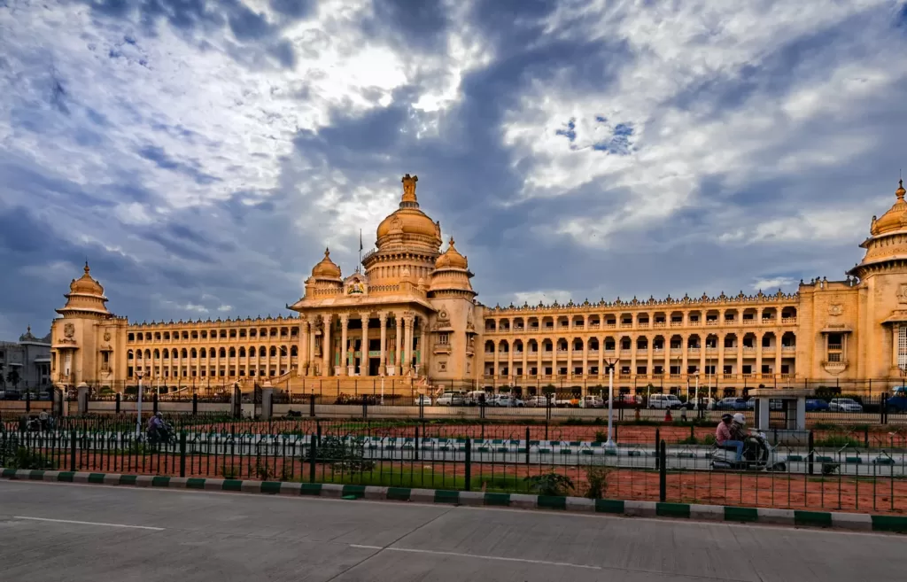 High Drama unfolds in Karnataka Assembly